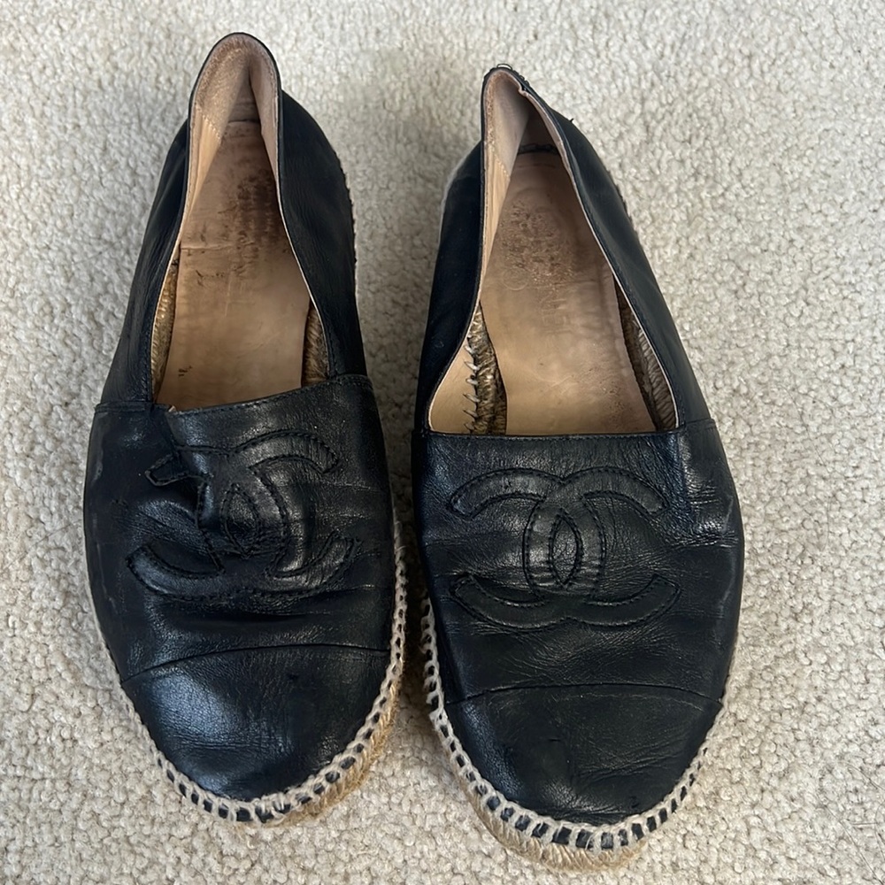 Black Chanel espadrilles size 38
